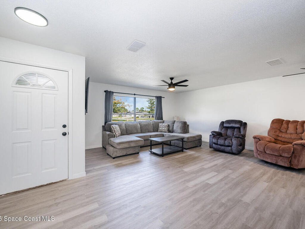 1121 Coronado Drive, Rockledge, FL 32955