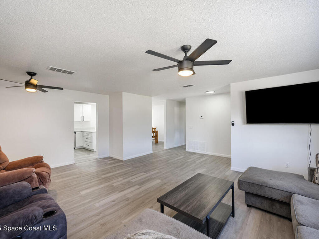 1121 Coronado Drive, Rockledge, FL 32955