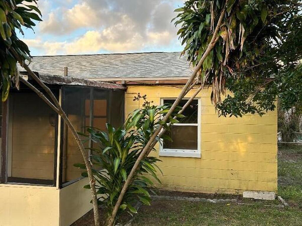 1313 Donna Avenue, Cocoa, FL 32922