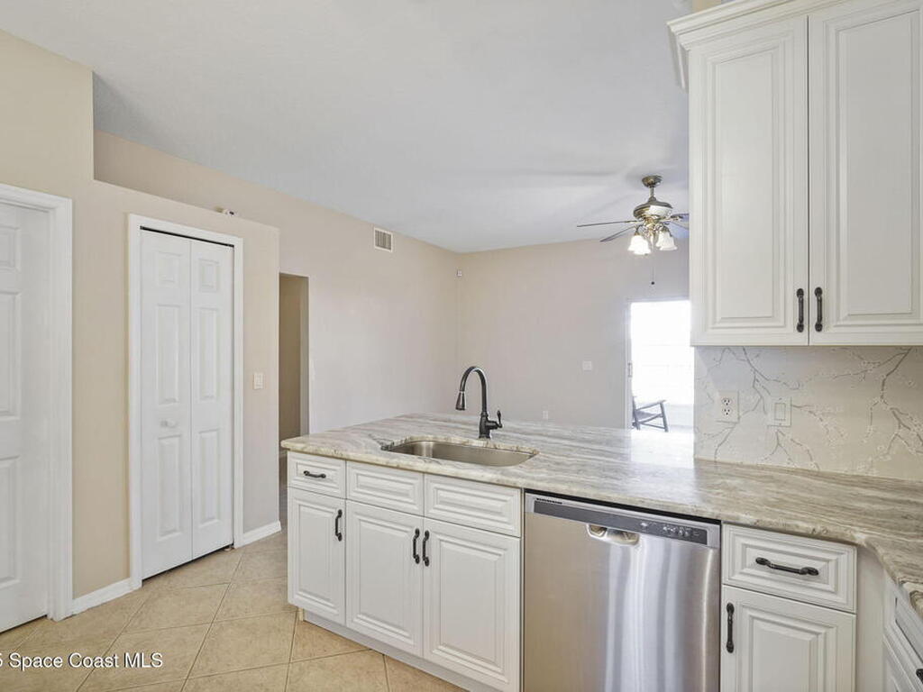 1008 Pelican Lane, Rockledge, FL 32955