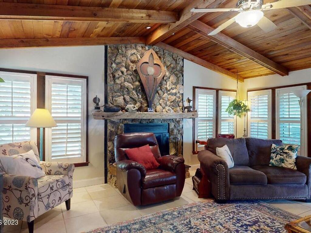 344 Nikomas Way, Melbourne Beach, FL 32951