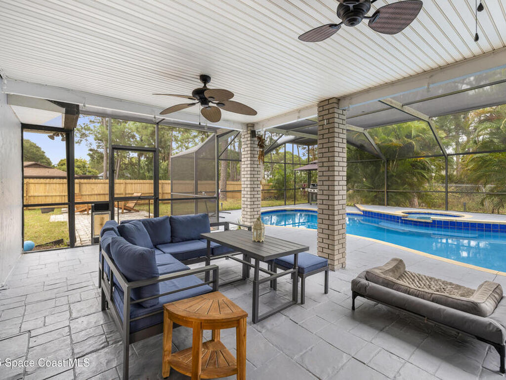 456 Narragansett Street, Palm Bay, FL 32907