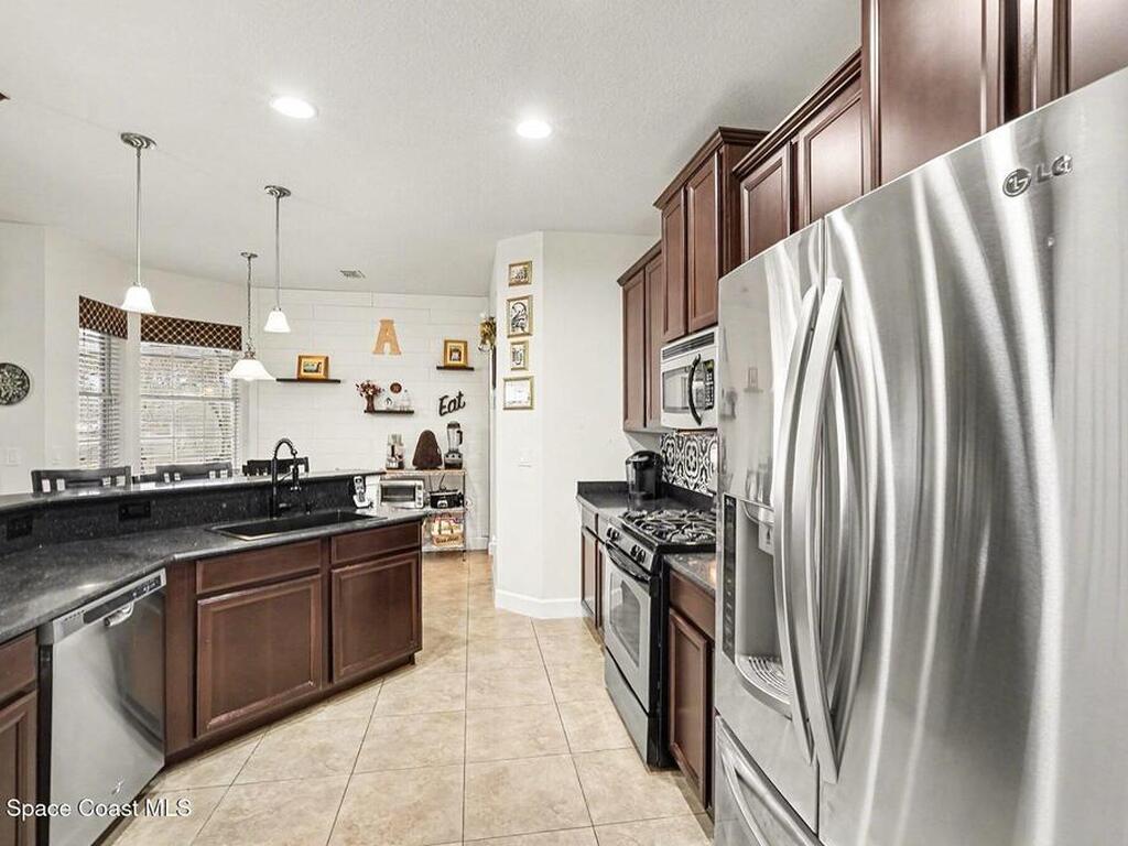 219 Abernathy Circle, Palm Bay, FL 32909