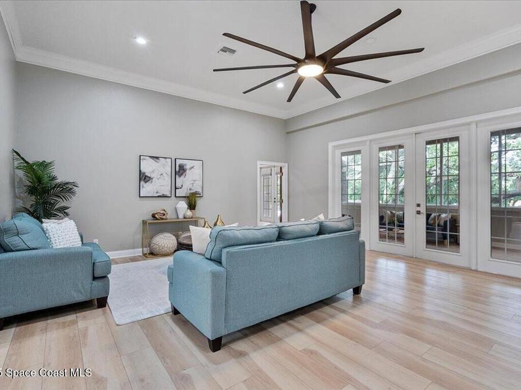 270 Camellia Terrace, Indian Harbour Beach, FL 32937