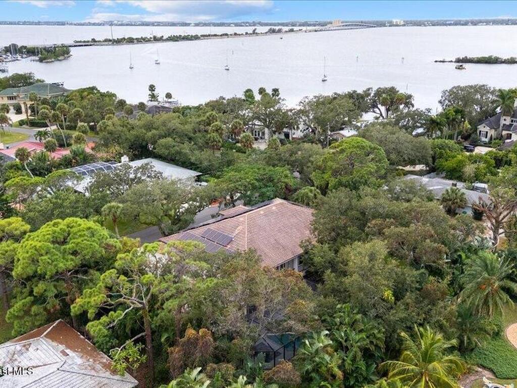 270 Camellia Terrace, Indian Harbour Beach, FL 32937