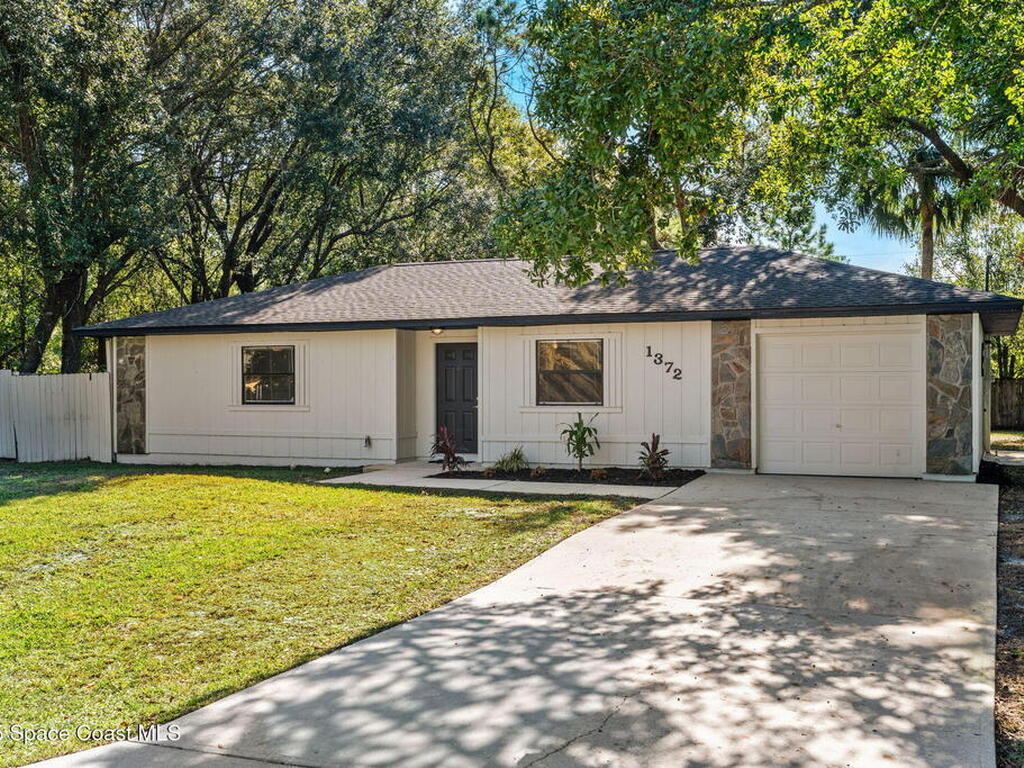 1372 Sagola Street, Palm Bay, FL 32909