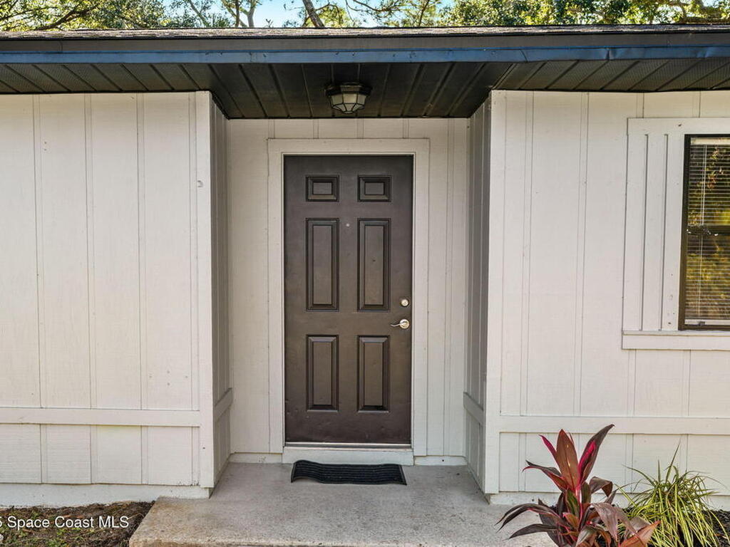 1372 Sagola Street, Palm Bay, FL 32909