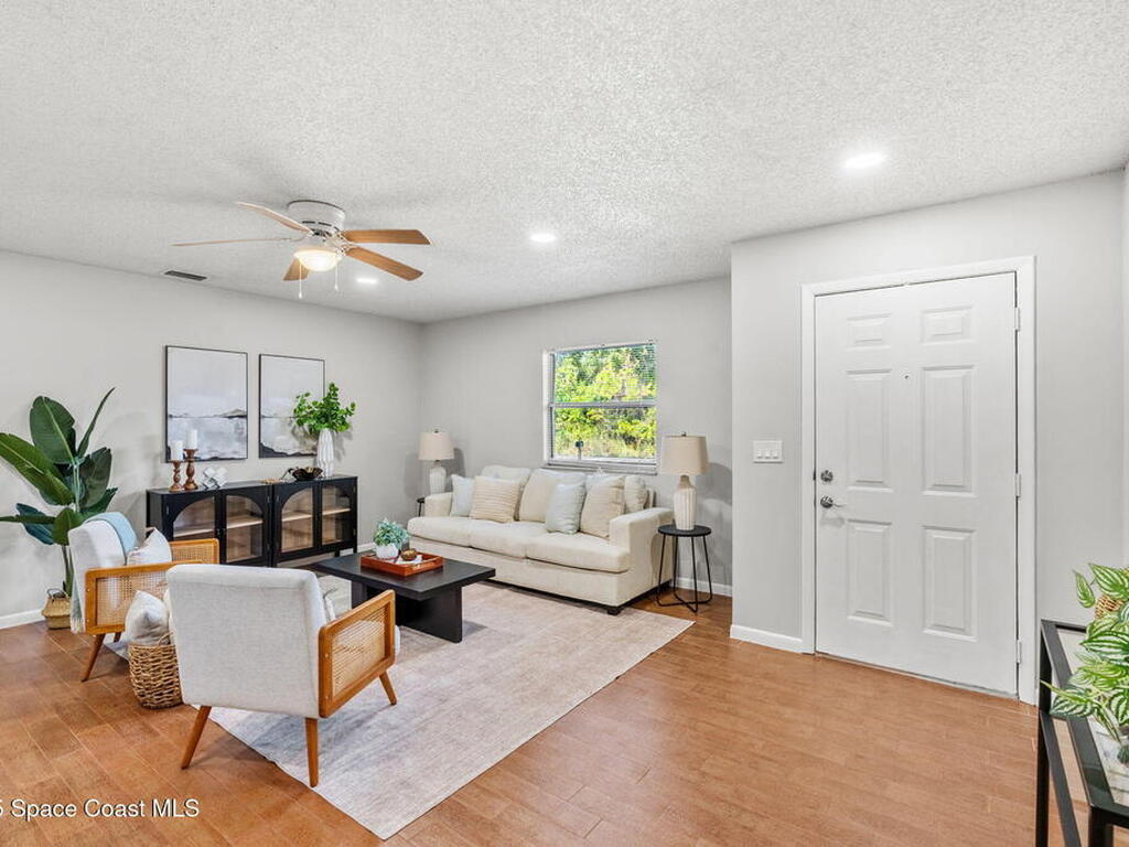 1372 Sagola Street, Palm Bay, FL 32909