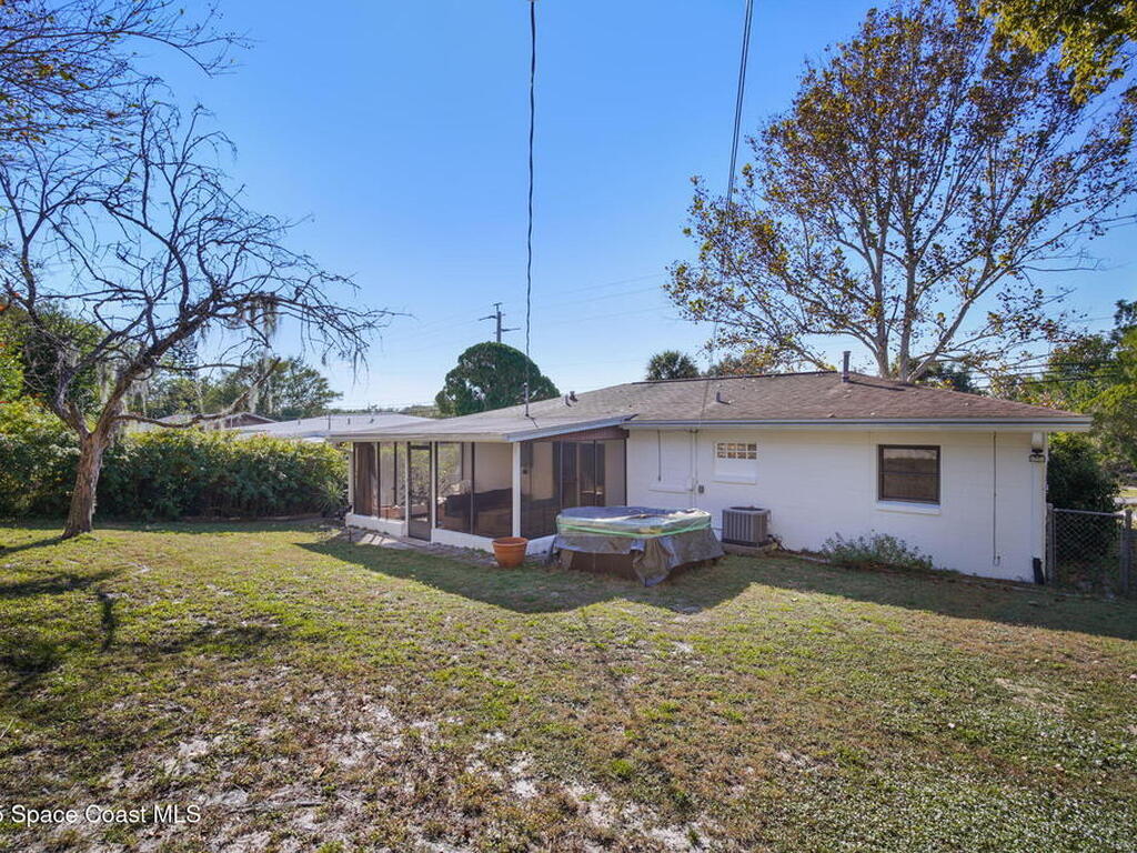 975 N Carpenter Road, Titusville, FL 32796