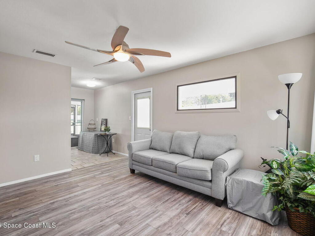 975 N Carpenter Road, Titusville, FL 32796