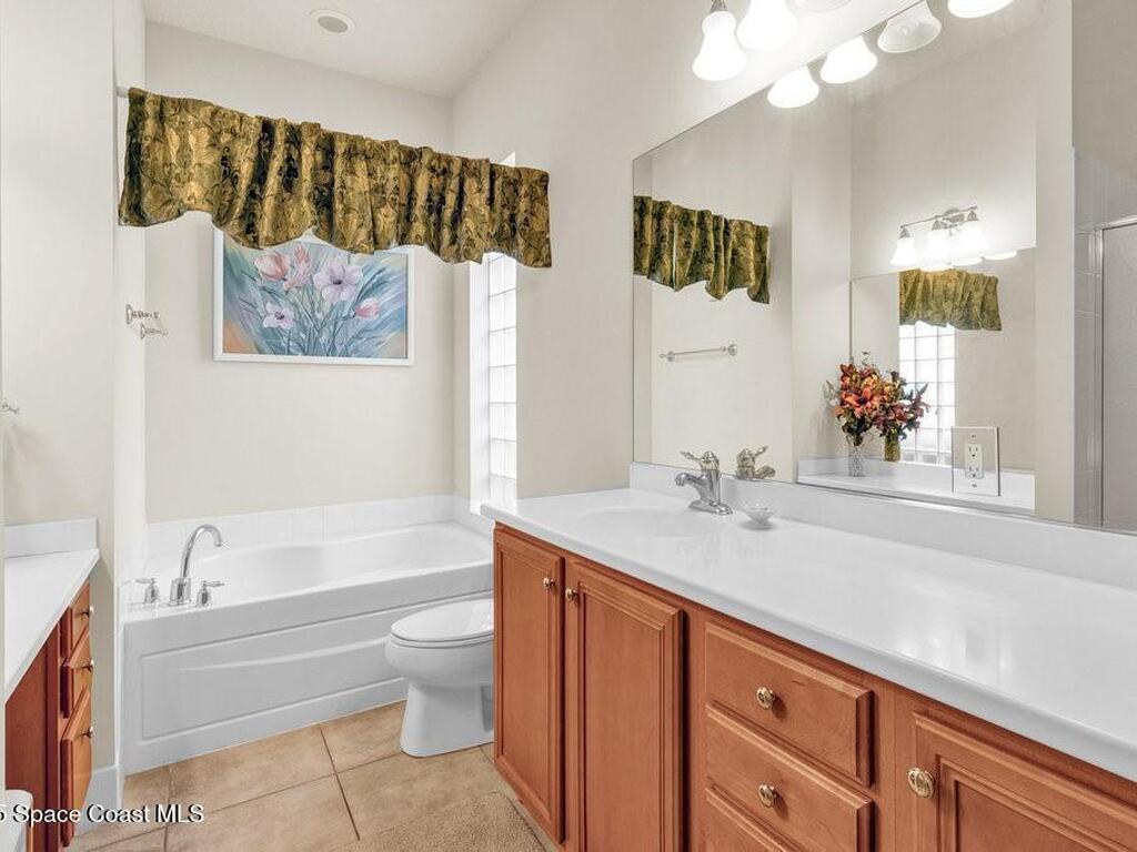 5209 Eleuthra Circle, Vero Beach, FL 32967