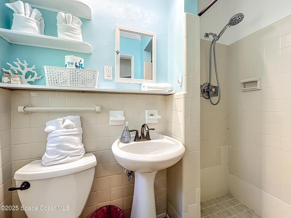 1375 Bay Shore Drive, Cocoa Beach, FL 32931