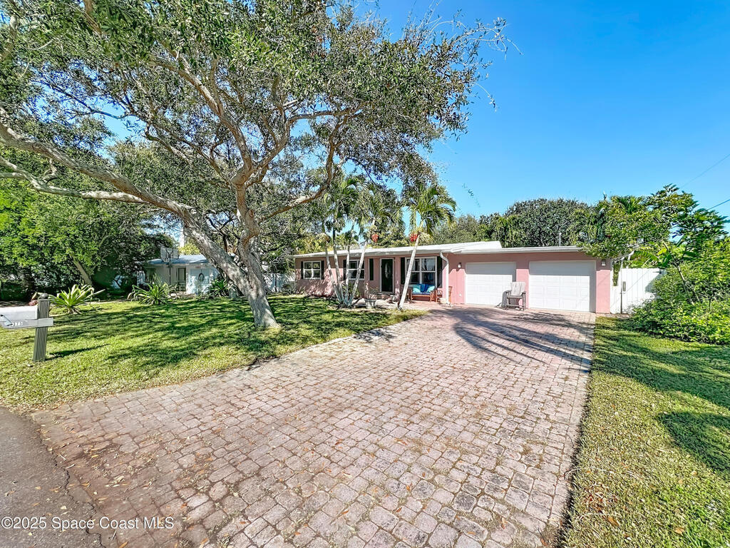 1375 Bay Shore Drive, Cocoa Beach, FL 32931
