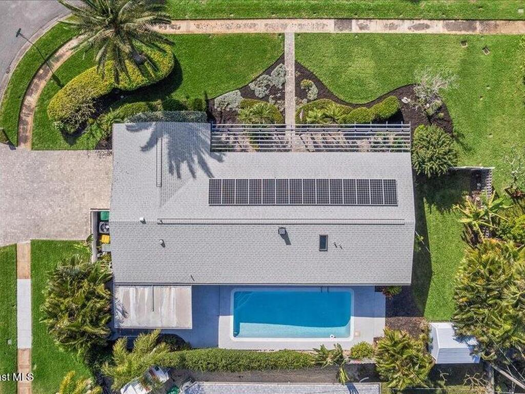 204 E Coral Way, Indialantic, FL 32903