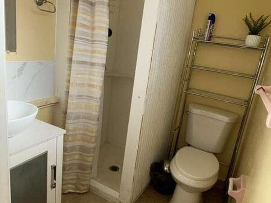 855 NE Angle Street, Palm Bay, FL 32905