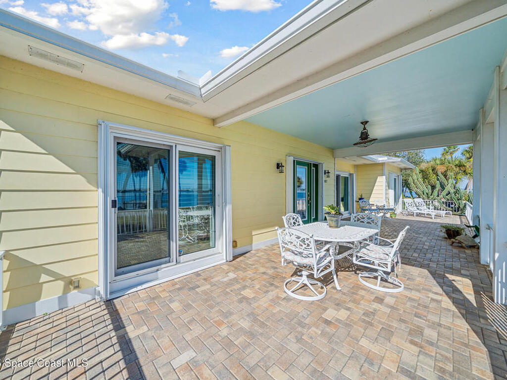 1887 Rockledge Drive, Rockledge, FL 32955