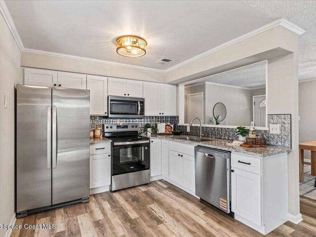 15 N Rosiland Court, Merritt Island, FL 32952