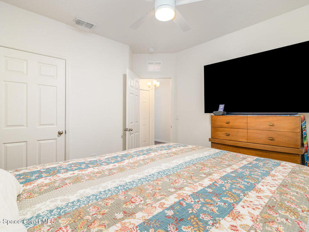 4554 Magenta Isles Drive, Melbourne, FL 32904