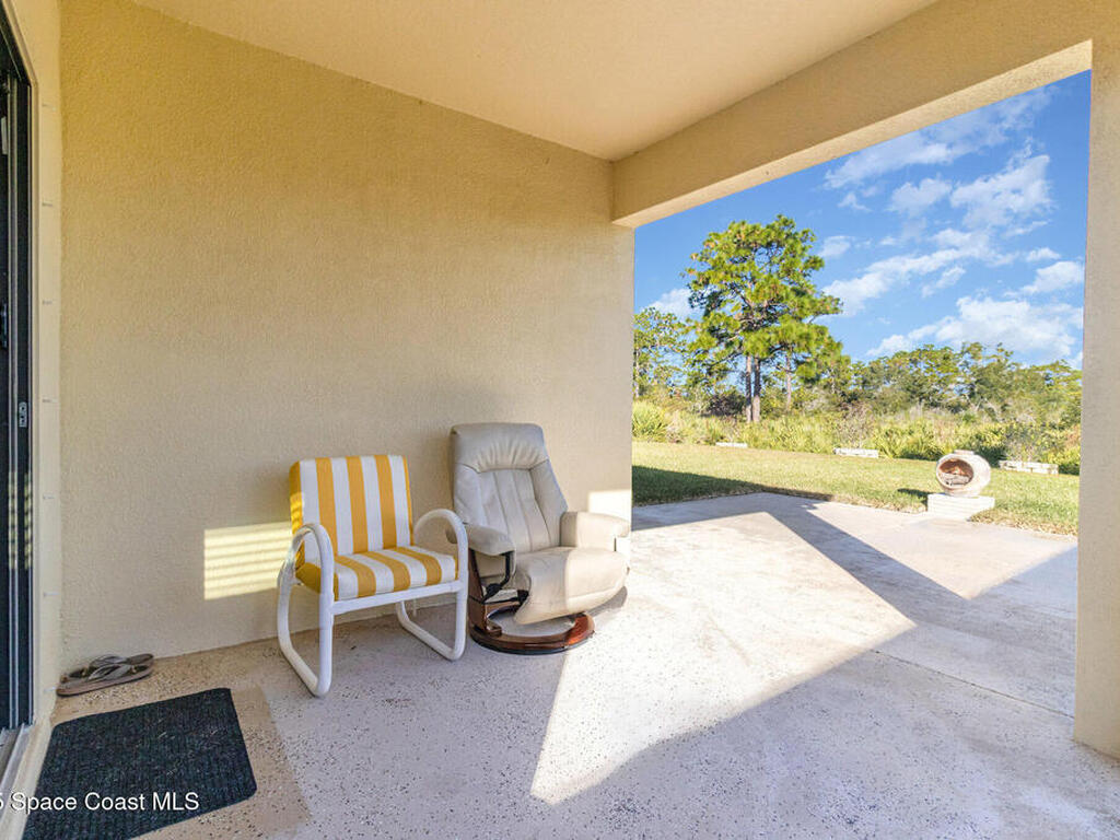 4554 Magenta Isles Drive, Melbourne, FL 32904