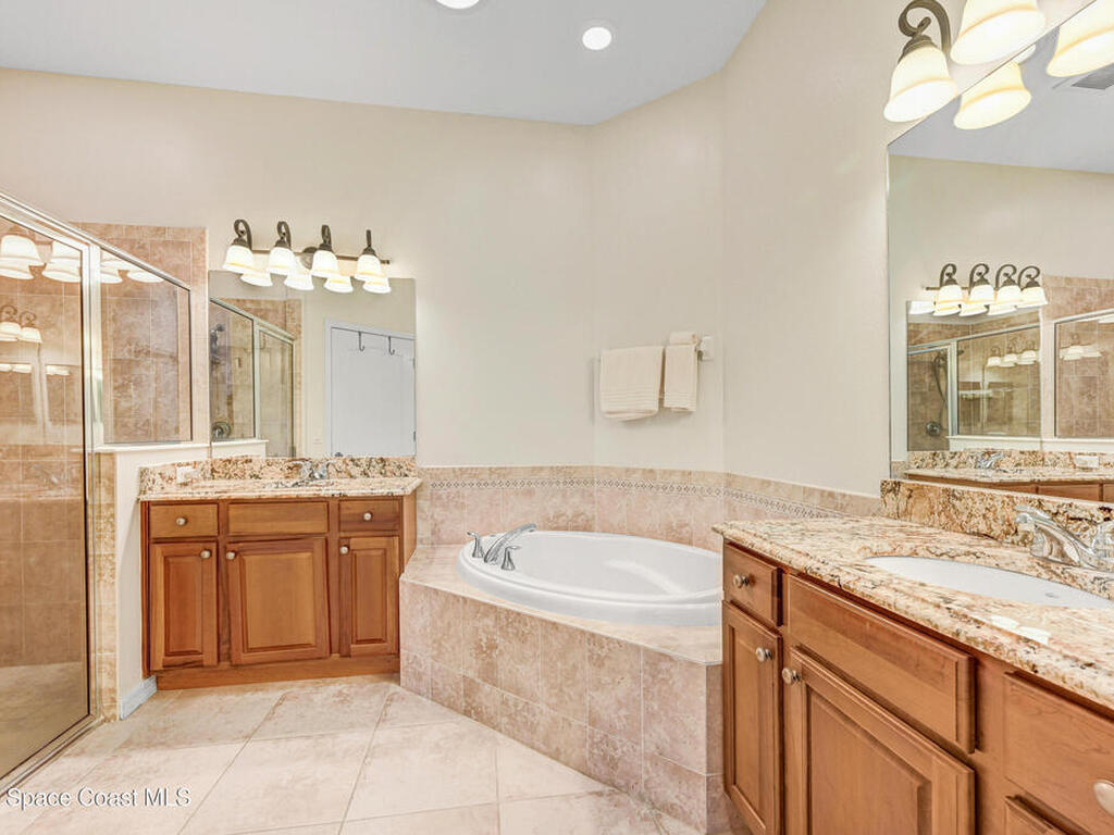 1386 Ballinton Drive, Melbourne, FL 32940