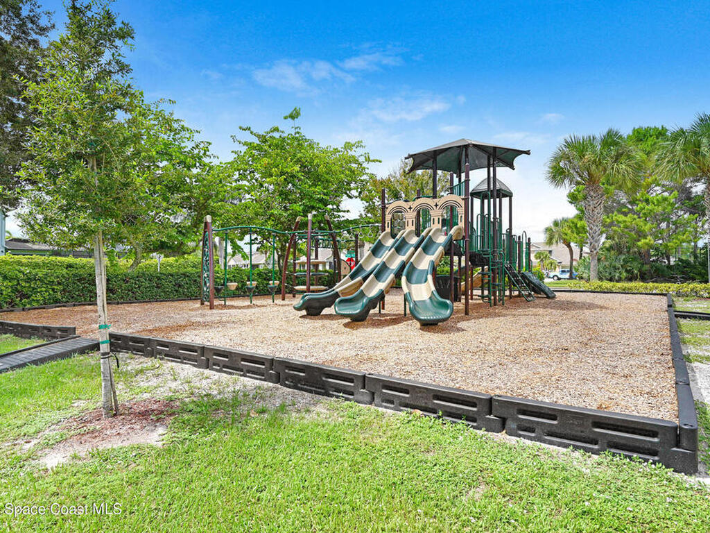 1386 Ballinton Drive, Melbourne, FL 32940