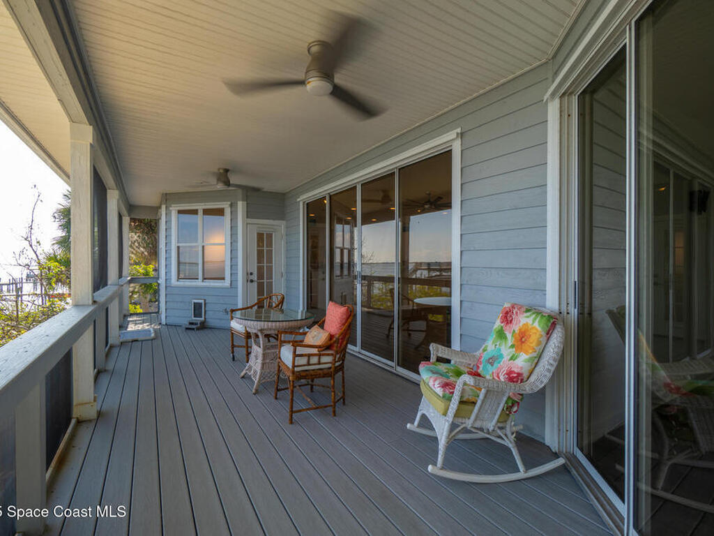 954 S Banana River Drive, Merritt Island, FL 32952