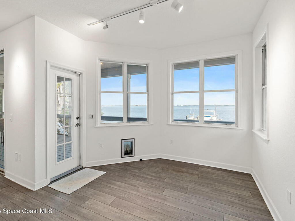 954 S Banana River Drive, Merritt Island, FL 32952