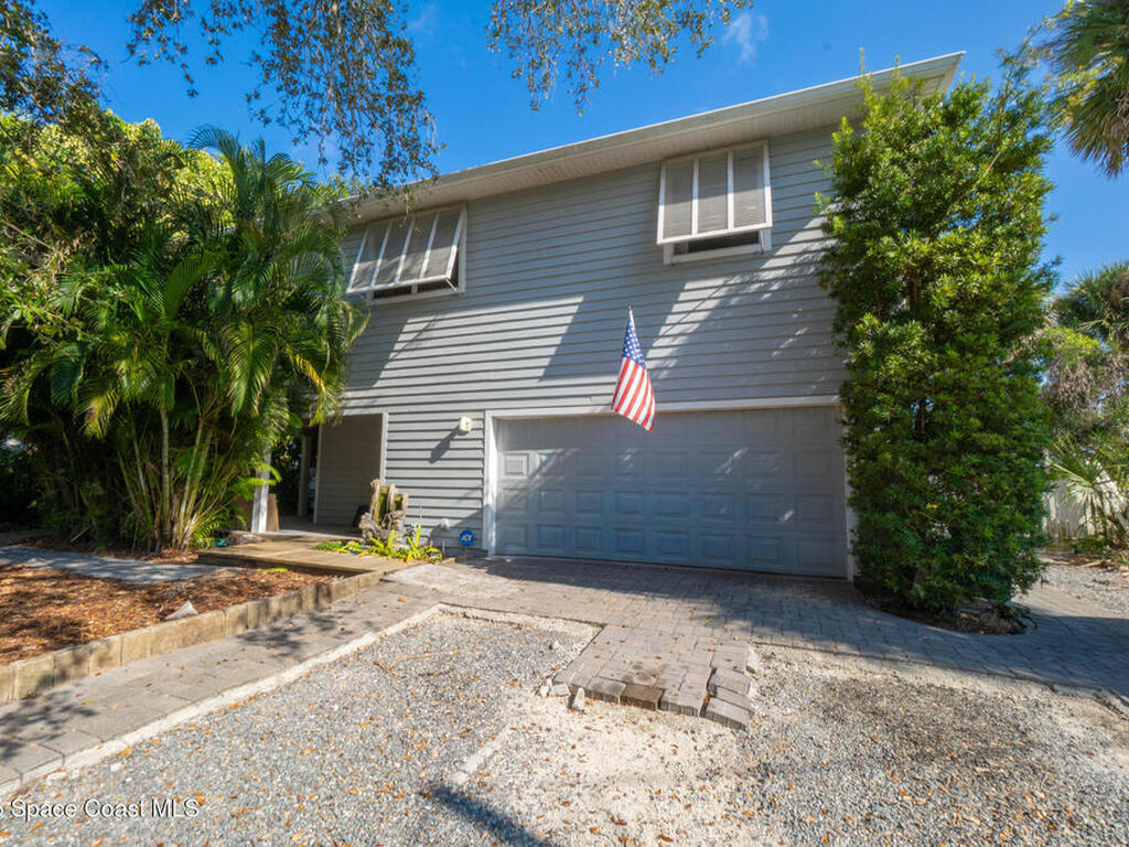 954 S Banana River Drive, Merritt Island, FL 32952