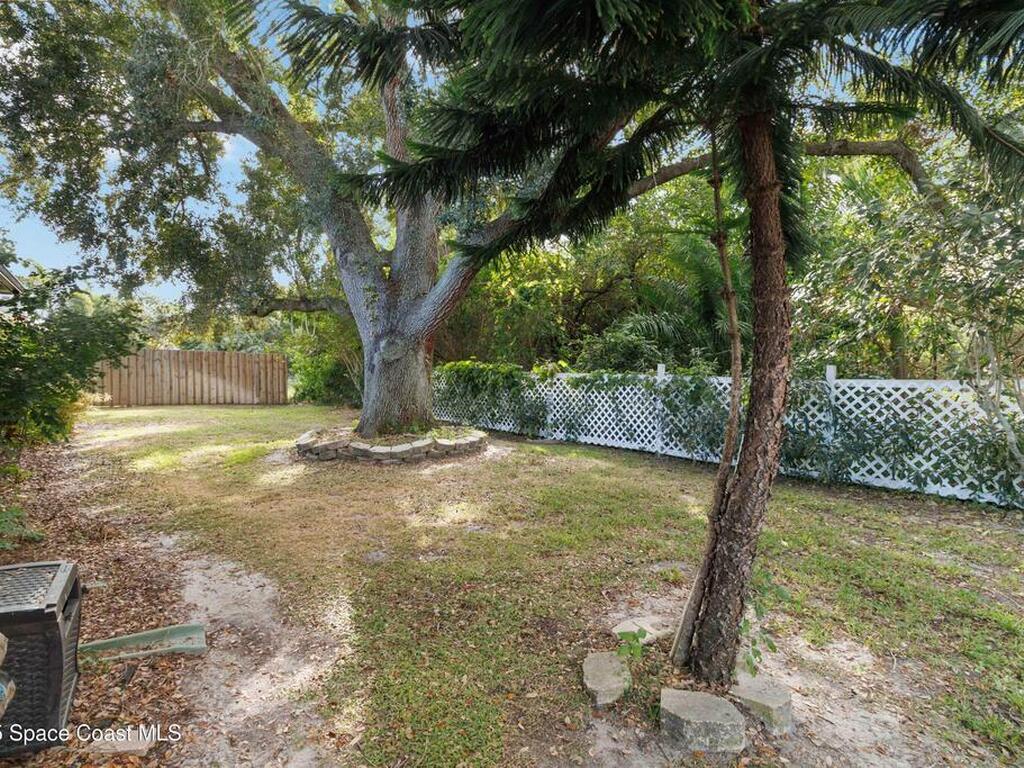 2355 Raintree Lake Circle, Merritt Island, FL 32953