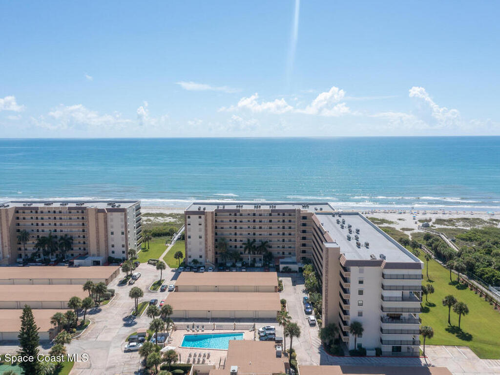 1860 N Atlantic Avenue, Cocoa Beach, FL 32931