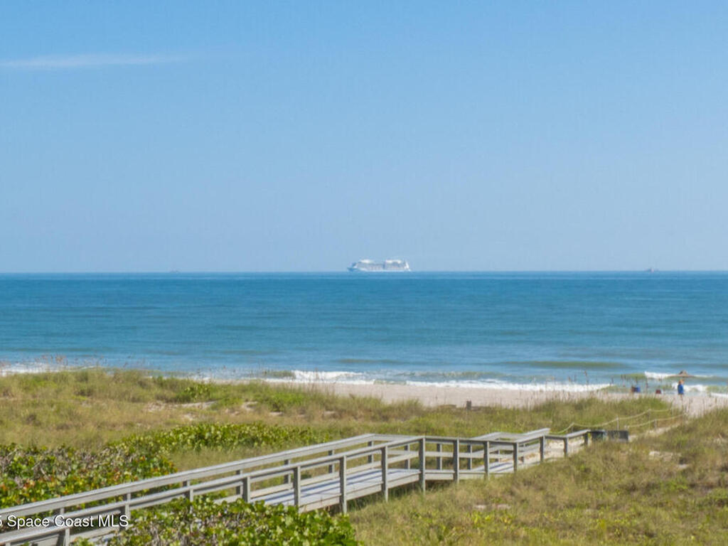 1860 N Atlantic Avenue, Cocoa Beach, FL 32931