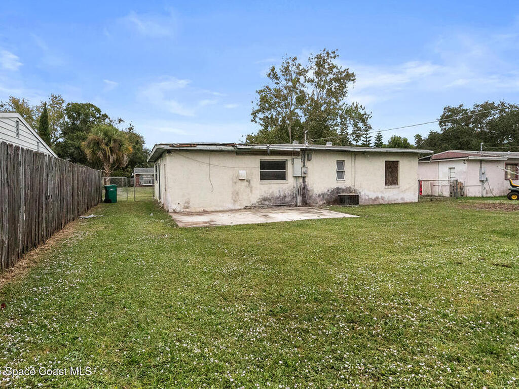 352 Vesta Circle, Melbourne, FL 32901