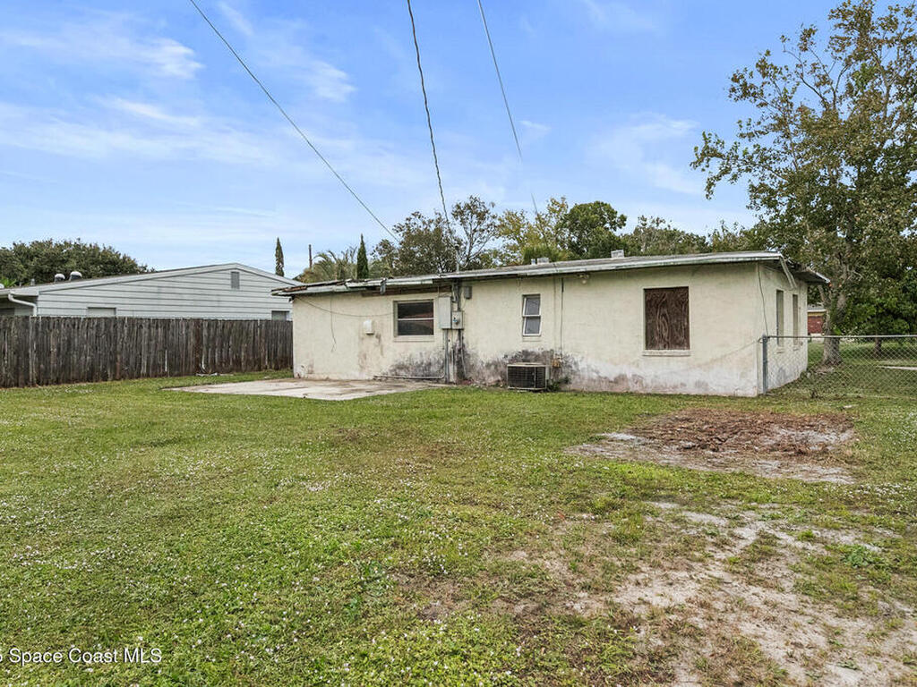 352 Vesta Circle, Melbourne, FL 32901