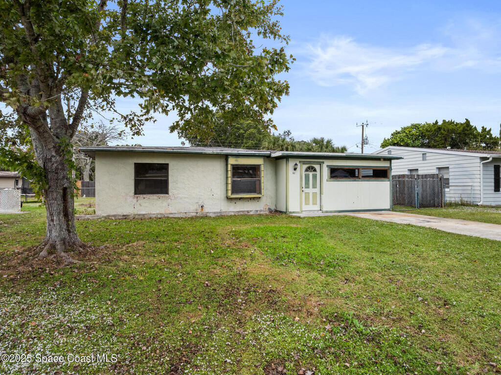 352 Vesta Circle, Melbourne, FL 32901