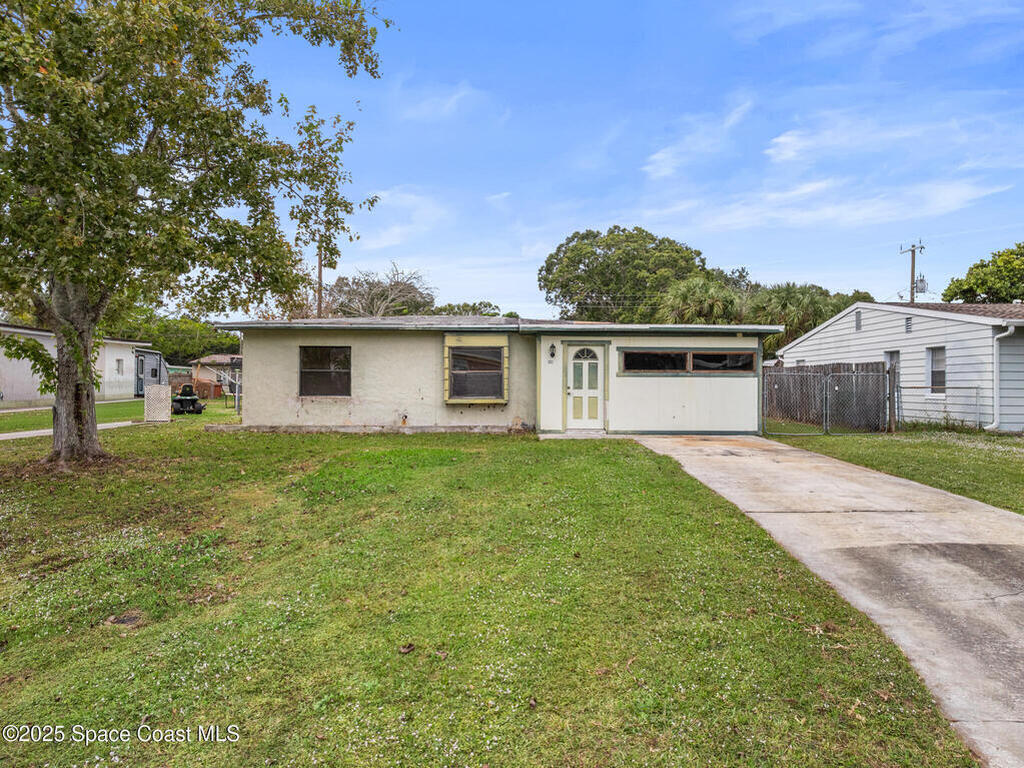 352 Vesta Circle, Melbourne, FL 32901