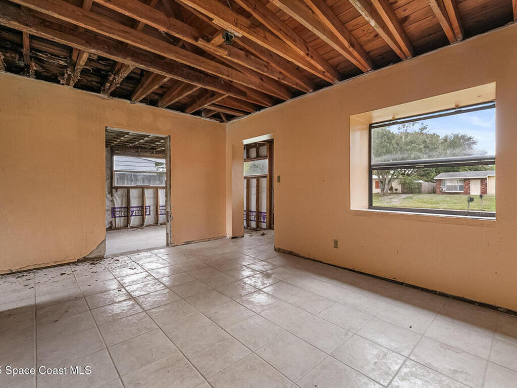 352 Vesta Circle, Melbourne, FL 32901