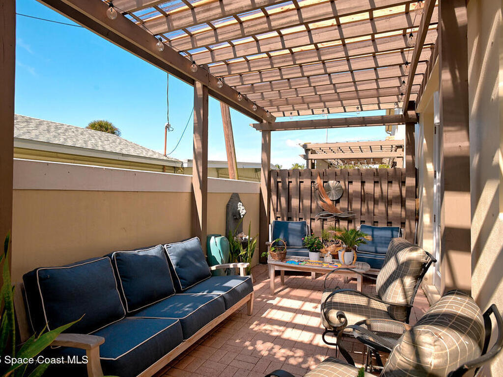 1710 S Miramar Avenue, Indialantic, FL 32903