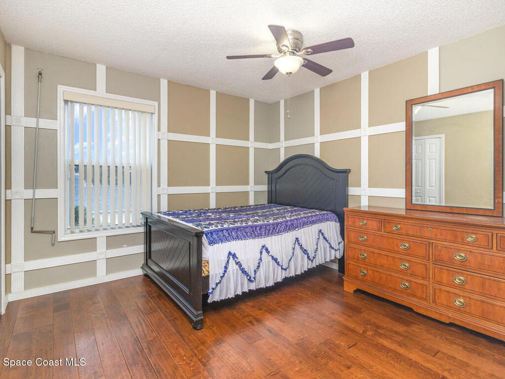 2893 Glasbern Circle, Melbourne, FL 32904