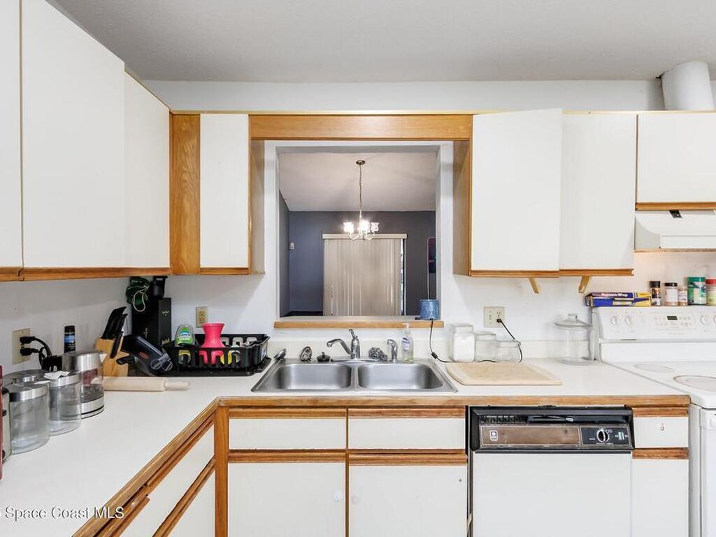 1226 Hedgecoth Street, Palm Bay, FL 32907