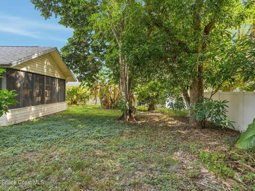 1226 Hedgecoth Street, Palm Bay, FL 32907