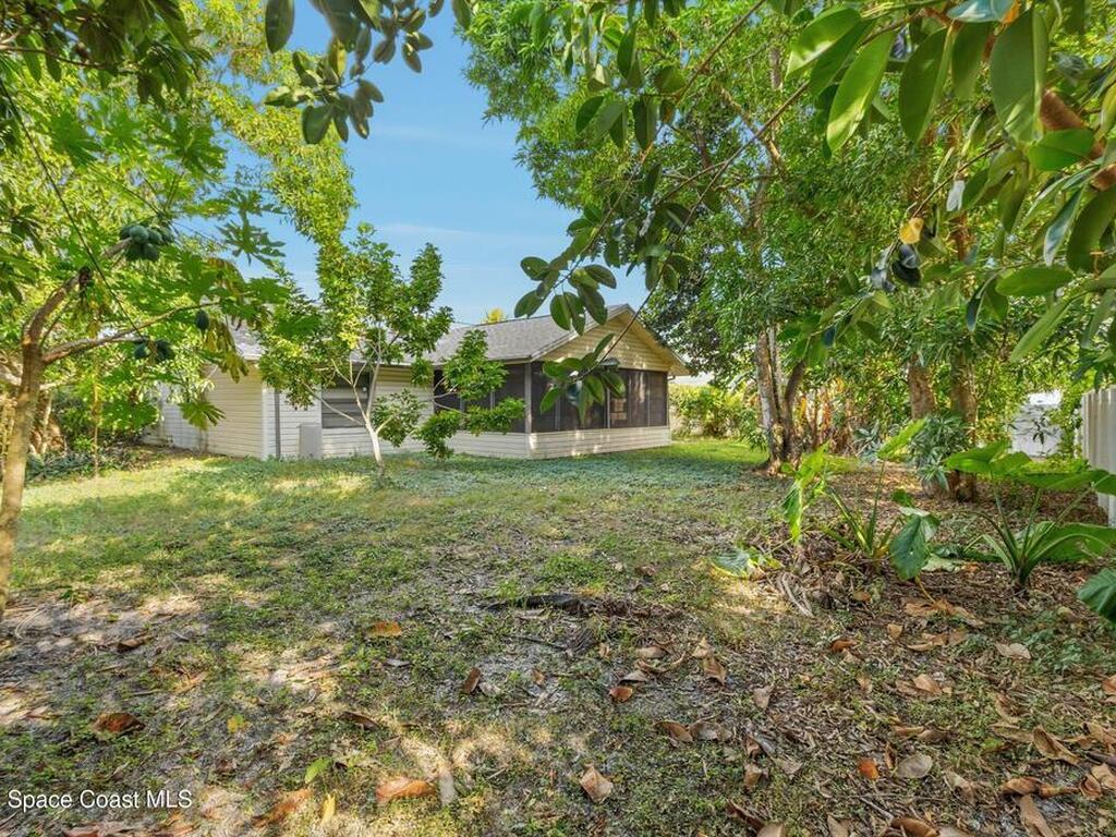 1226 Hedgecoth Street, Palm Bay, FL 32907