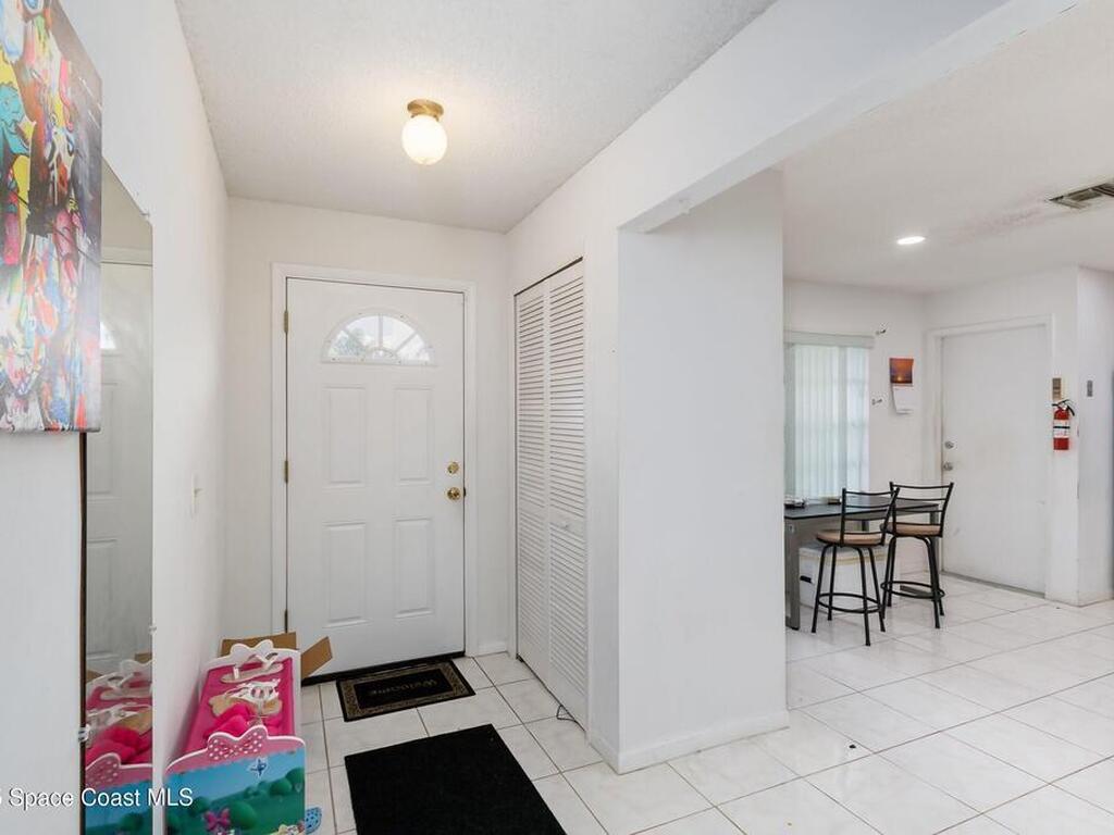 1226 Hedgecoth Street, Palm Bay, FL 32907