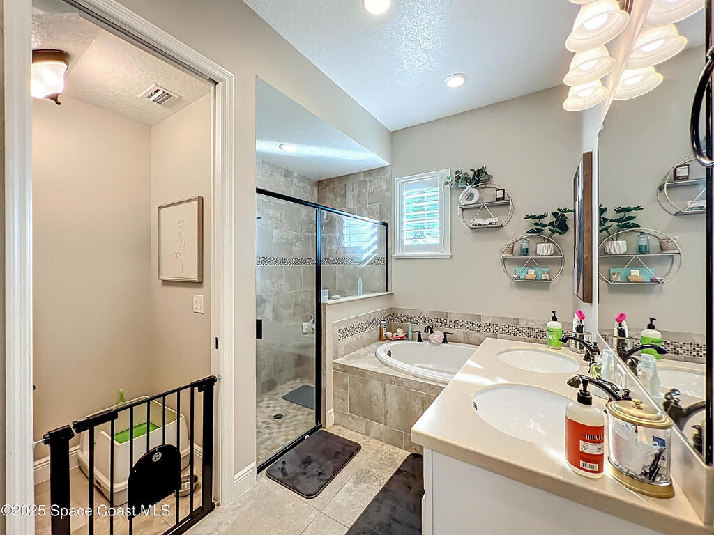 7106 Pena Lane, Melbourne, FL 32940