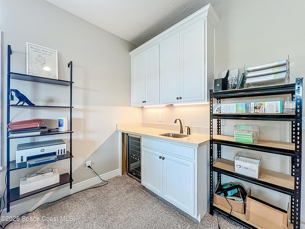 7106 Pena Lane, Melbourne, FL 32940