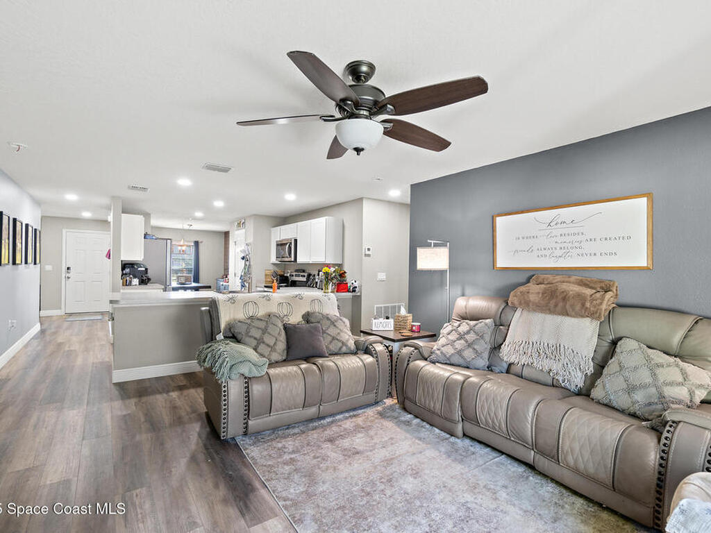 3010 Vista Palm Drive, Edgewater, FL 32141