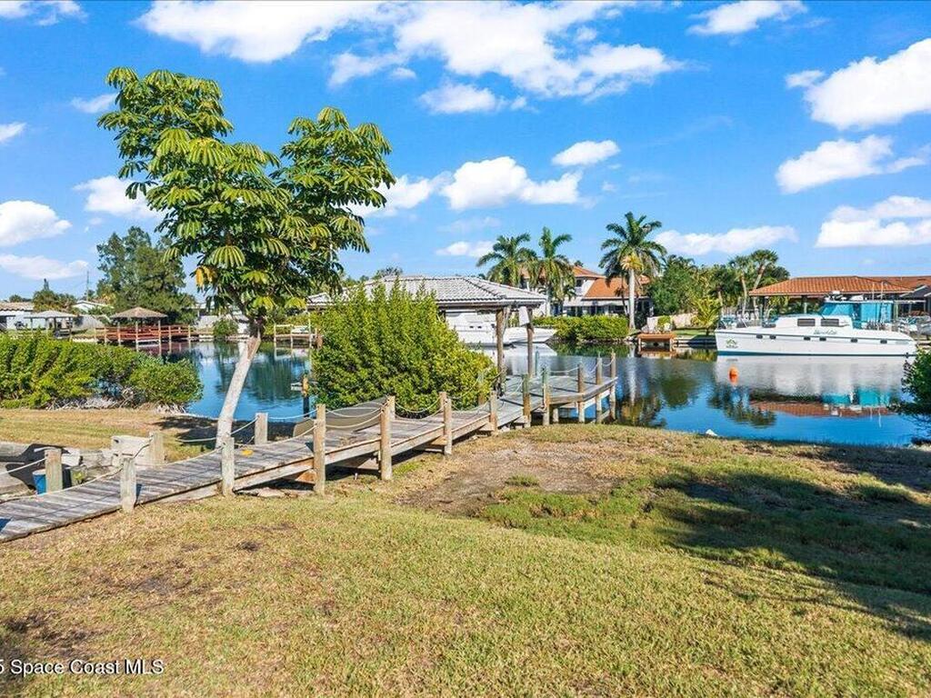 142 Lanternback Island Drive, Satellite Beach, FL 32937