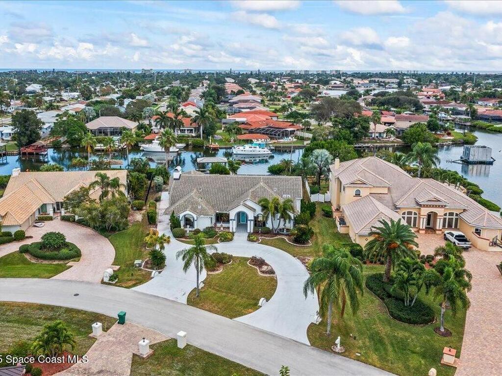 142 Lanternback Island Drive, Satellite Beach, FL 32937