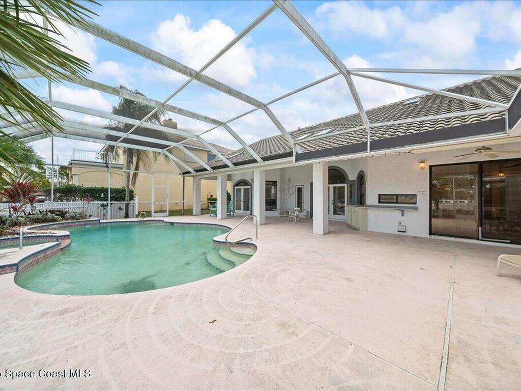 142 Lanternback Island Drive, Satellite Beach, FL 32937