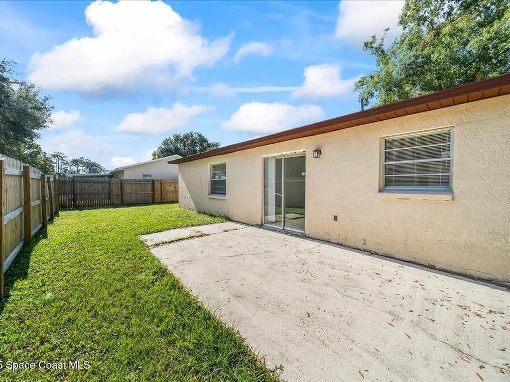 2212 Spring Circle, Cocoa, FL 32926