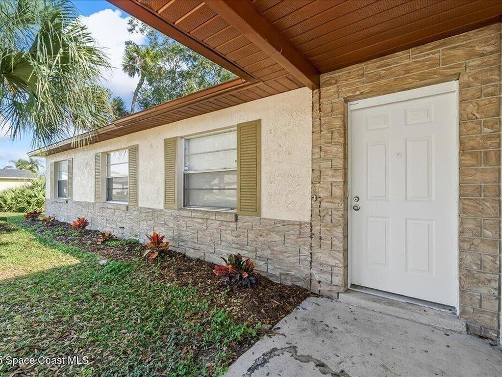 2212 Spring Circle, Cocoa, FL 32926